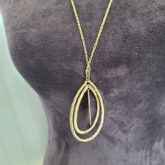 Vintage Gold Tone Oval Layered Pendant Necklace Size 22" - Picture 4 of 9